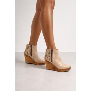 Bed Stu Cream Distressed Metallic Leather Studded Wood Wedge Ankle Boots 6.5 M